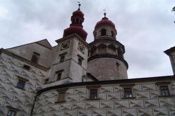 zámecké věže (© Dalibor Král, 08/2004)
