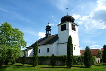 kostel od severozápadu ( © Milan Caha 05/2009)