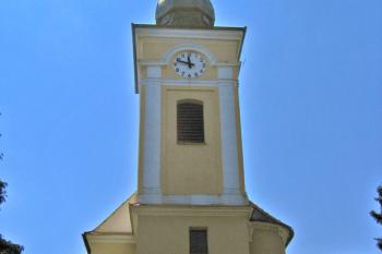 Průčelí kostela ( © Pavel Vítek 07/2009)