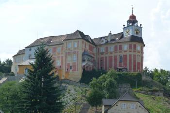 zámek Jánský Vrch (© František Kinař, 08/2014)