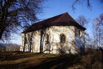 kaple sv. Rocha s novou střechou (© Zuzana Holasová, 11/2009)