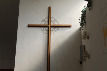 Kříž s trnovou korunou (© Johannes Cladis, 09/2016)