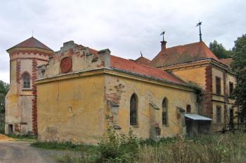 Pohled na zámek od západu ( © Pavel Vítek 09/2009)