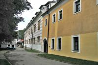 Bystré