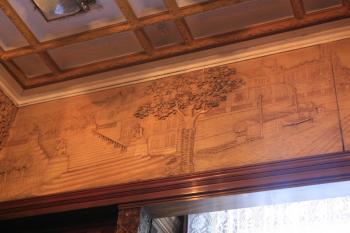 Strop s reliéfy výjevů z labského údolí ( © Stanislav Šůna 09/2009)
