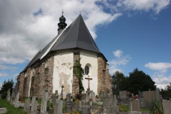 Kostel od jihovýchodu ( © Ivan Grisa 08/2011)
