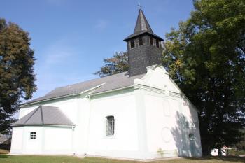 Kostel od jihozápadu ( © Ivan Grisa 09/2009)