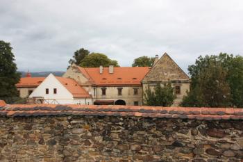 Fara od jihovýchodu ( © Ivan Grisa 10/2009)