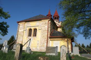 presbytář kostela ( © Milan Caha 05/2009)