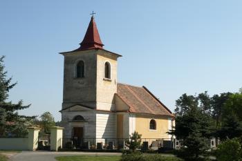 kostel od jihozápadu ( © Milan Caha 05/2009)