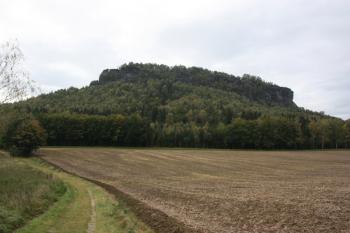 Lilienstein od severu ( © Ivan Grisa 10/2009)