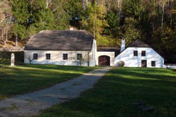 Buškův hamr (© Jiří Cukr, 10/2008)