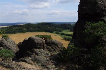 Výhled s balvany (© Luděk Draštík, 8/2009)