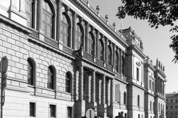 nábřežní průčelí (© Václav Kapr, 05/2011)