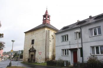 Západní průčelí ( © Ivan Grisa 10/2009)