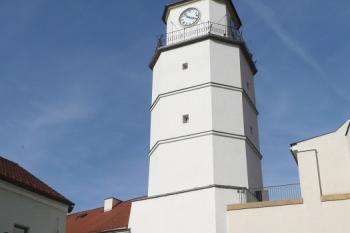 celkový pohled na Dolní bránu ( © Jan P. Štěpánek 09/2009)