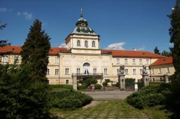 Hořovice - Nový zámek. (© Josef Houdek, 06/2005)