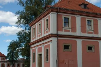 Konírny (© Aleš Marek 09/2005)