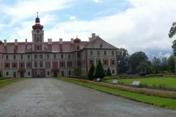 Mnichovo Hradiště (© Milan Smoleň 12/2005)