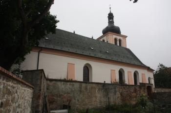 Kostel od jihozápadu ( © Ivan Grisa 09/2010)
