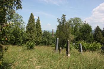 Střední část hřbitova ( © Ivan Grisa 06/2010)