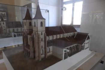 Ideální podoba klášterního kostela po dokončení - I. fáze - bazilika - pohled od jihu (model) (© Johannes Cladis, 04/2015)