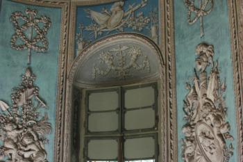 Pavilon přátelství v jihovýchodní části parku: pohled k hlavnímu portálu ( © Ivan Grisa 08/2009)