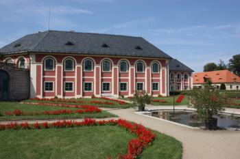 Hlavní zámecká budova: severozápadní křídlo ( © Ivan Grisa 08/2009)