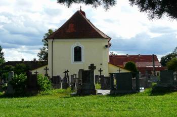 kostel sv. Petra a Pavla (© Jaroslav Šefčík, 10/2009)