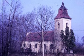 Kostel od jihovýchodu ( © Ivan Grisa 01/1988)