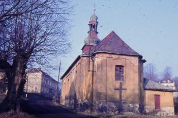 Kostel od východu ( © Ivan Grisa 01/1988)