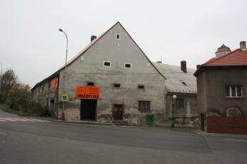 Bývalý kostel od východu ( © Ivan Grisa 10/2009)