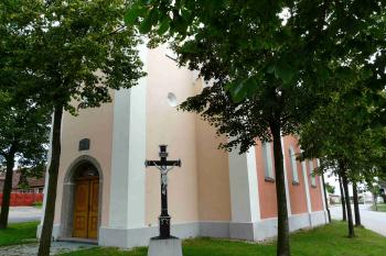 kaple Nanebevzetí Panny Marie (© Jaroslav Šefčík, 11/2009)