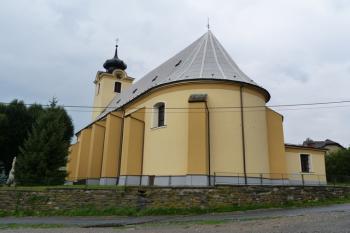 kostel sv. Vavřince (© František Kinař, 08/2014)