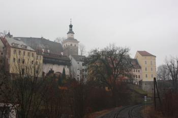 Černá věž a bašta u někdejší Dolní brány z údolí Ohře ( © Ivan Grisa 11/2009)