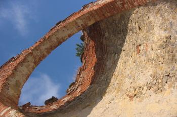 Oblouk kaple ( © Jiří Čížek 02/2005)