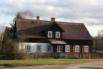 Dům čp. 20 od západu ( © Ivan Grisa 11/2009)