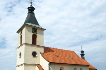 pohled od jihozápadu ( © Milan Caha 06/2009)