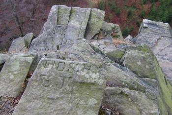 Malý Rabštýn - okraj skály (© Zuzana Holasová, 11/2009)