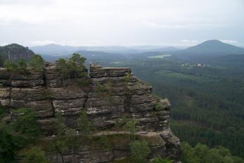 Pohled od Pravčické brány (© Michal Brůža, 07/2009)