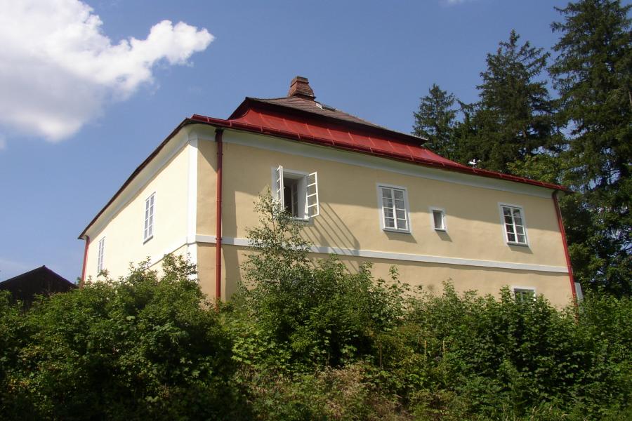 Mnich