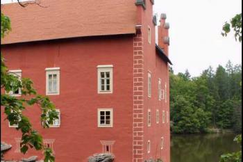 Červená Lhota - zámek. (© Štěpán Kučera 05/2006)
