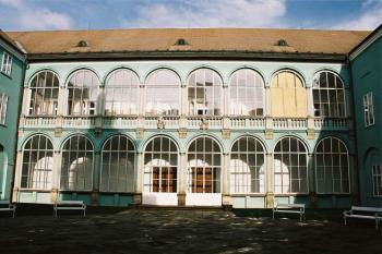 Dačice (© Hana Kubikova 10/2004)