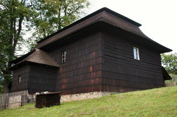 pohled od jihovýchodu ( © Pavel Zany Komárek 1.10. 2006)