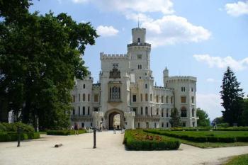 Hluboká nad Vltavou - hlavní průčelí (© Pavel Jarý,  10.06.2007)
