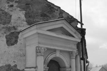 Kaplička u parkánové bašta v severozápadním rohu města ( © Ivan Grisa 12/2009)