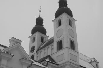Kostel od severovýchodu ( © Ivan Grisa 12/2009)