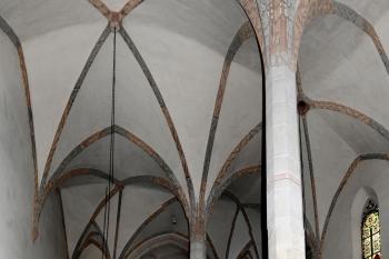 pohled do lodi a presbytáře od severozápadu ( © Pavel Zany Komárek 12.9. 2009)