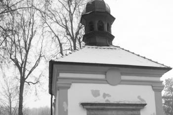 Kaple: pohled od západu ( © Ivan Grisa 12/2009)