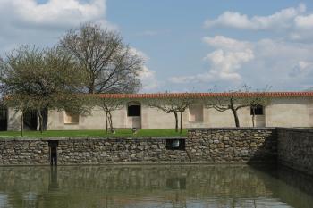 Kratochvíle (© Robert Šebl, 05/2008)